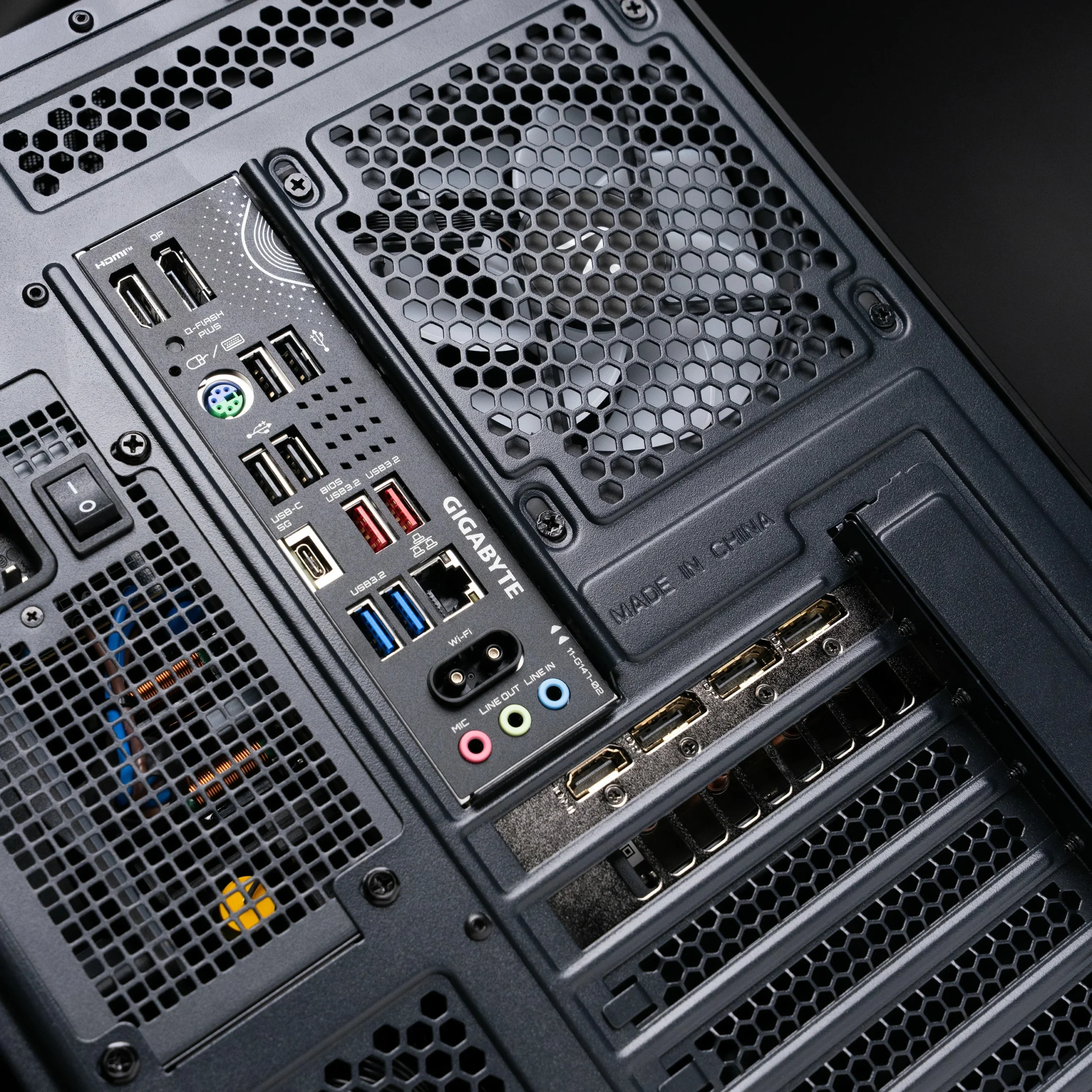 Aftershock Nimbus | RTX 5070 OC 12GB | Ryzen 5 7500F | Desktop Gaming PC - Image 5
