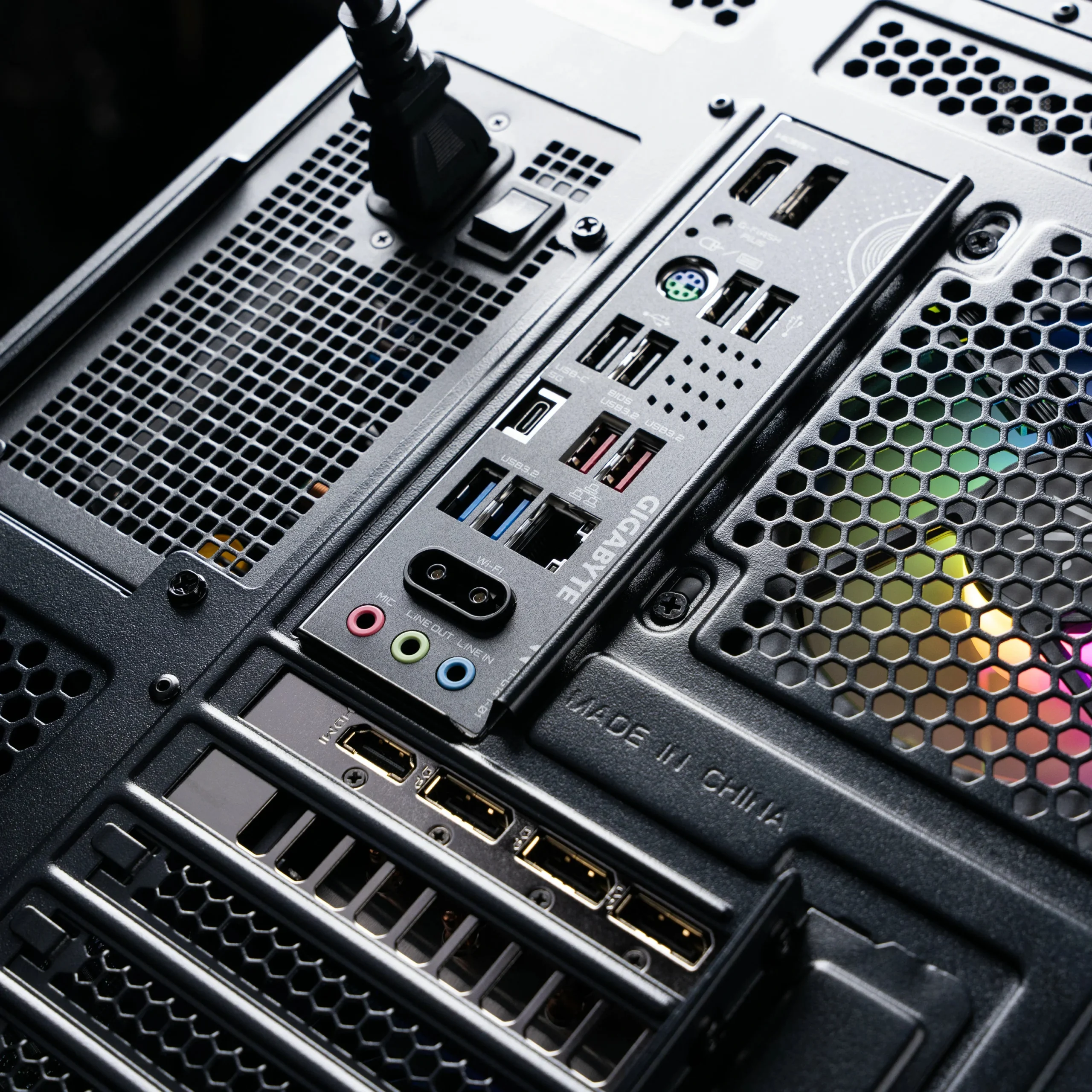 Aftershock Nimbus | RTX 5070 OC 12GB | Ryzen 5 7500F | Desktop Gaming PC - Image 7